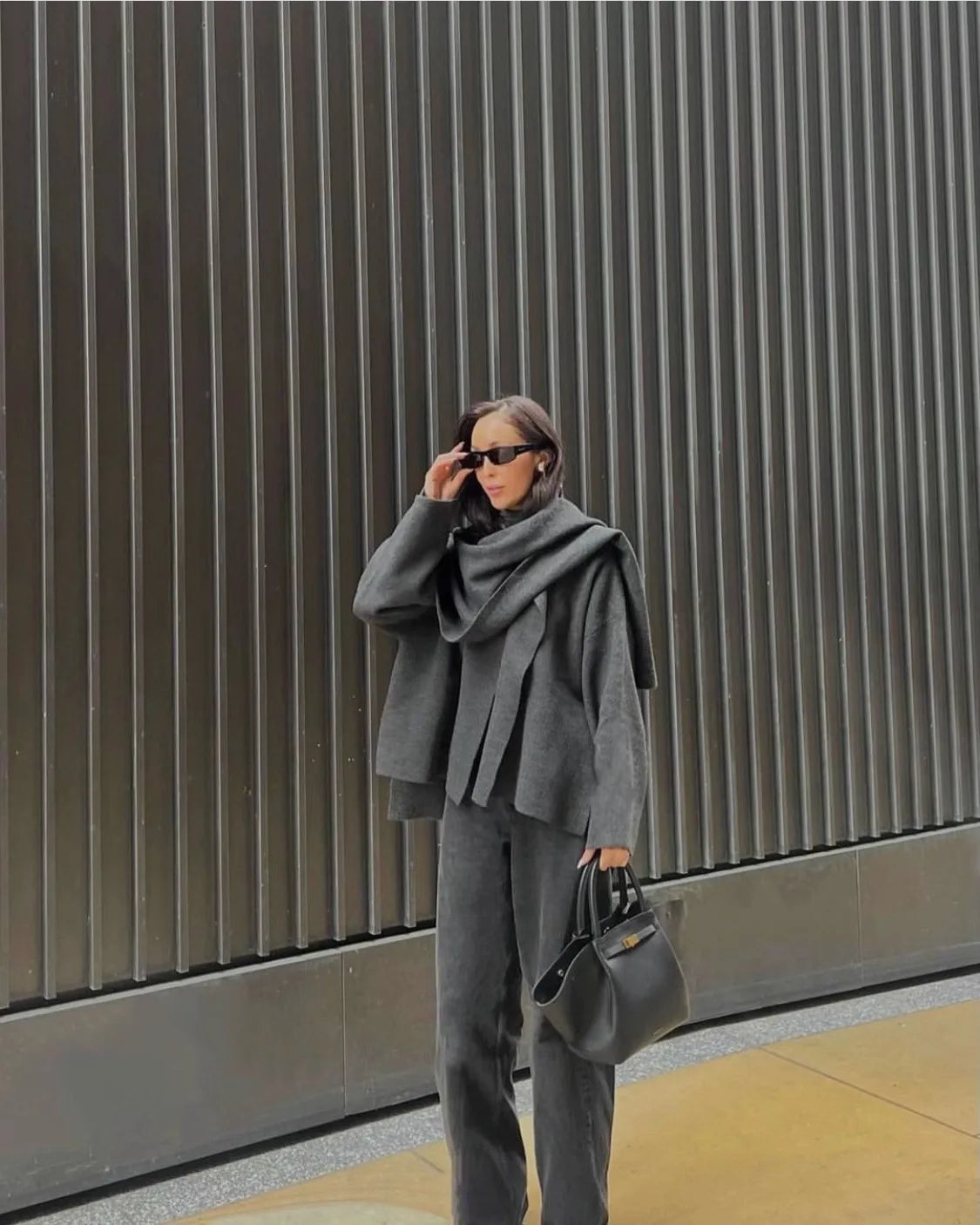 Autumn Winter New Female Cape Solid Long Sleeve Knitted Coat Fashion Scarf Collar Warm Women Short Jacket Elegant Streetwear