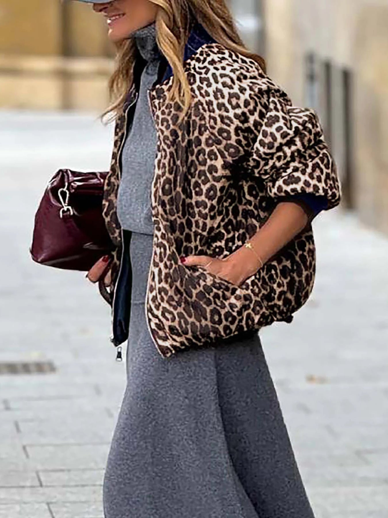 Beautiful reversible women's jacket, baseball collar with side pockets and zippered placket, women's leopard print jacket 766